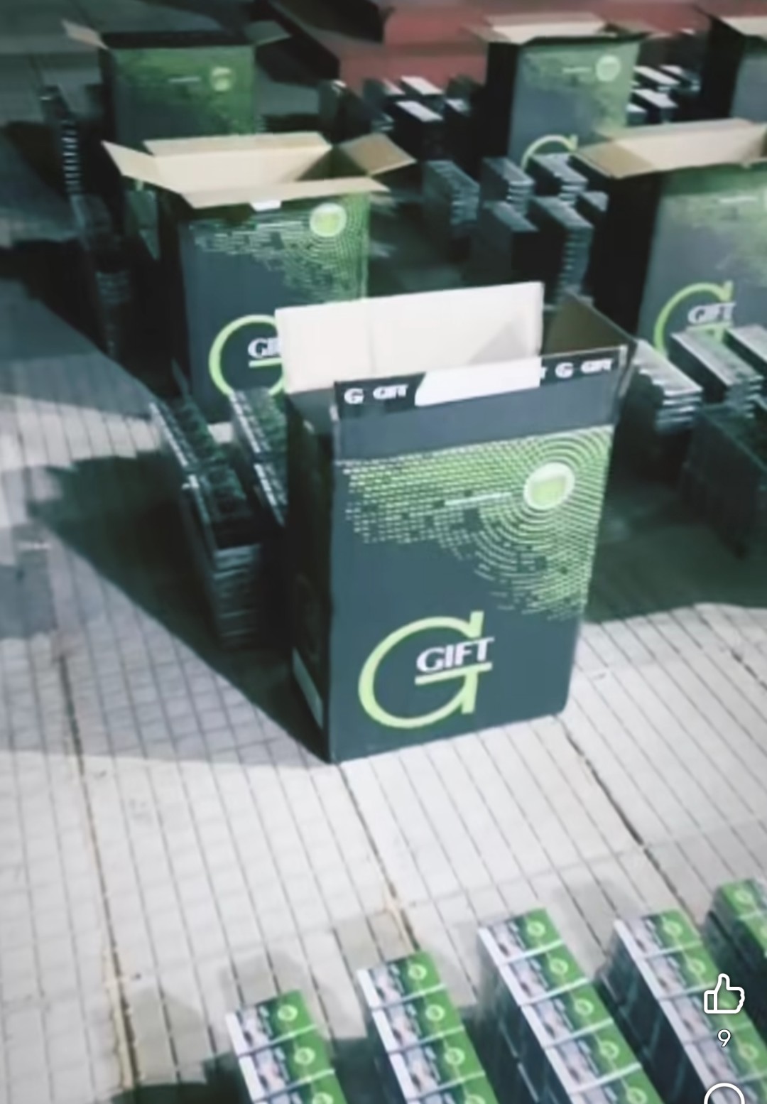 Persecución policial terminó con el secuestro de una camioneta robada y casi 20 mil atados de cigarrillos